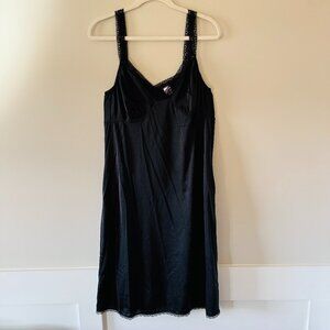 Cabernet Sleeveless Nightgown Womens L Black Nylon Sleeveless Midi Lace Trim Vne
